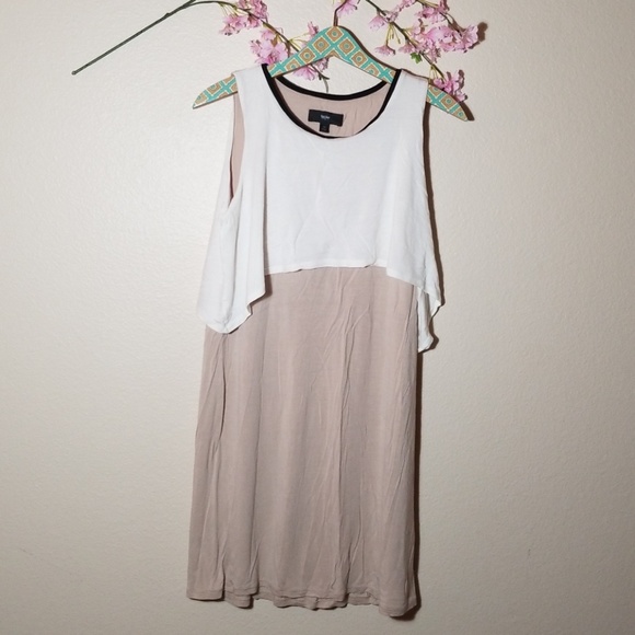 Mossimo Rayon color block Flowy Dress - Picture 3 of 9